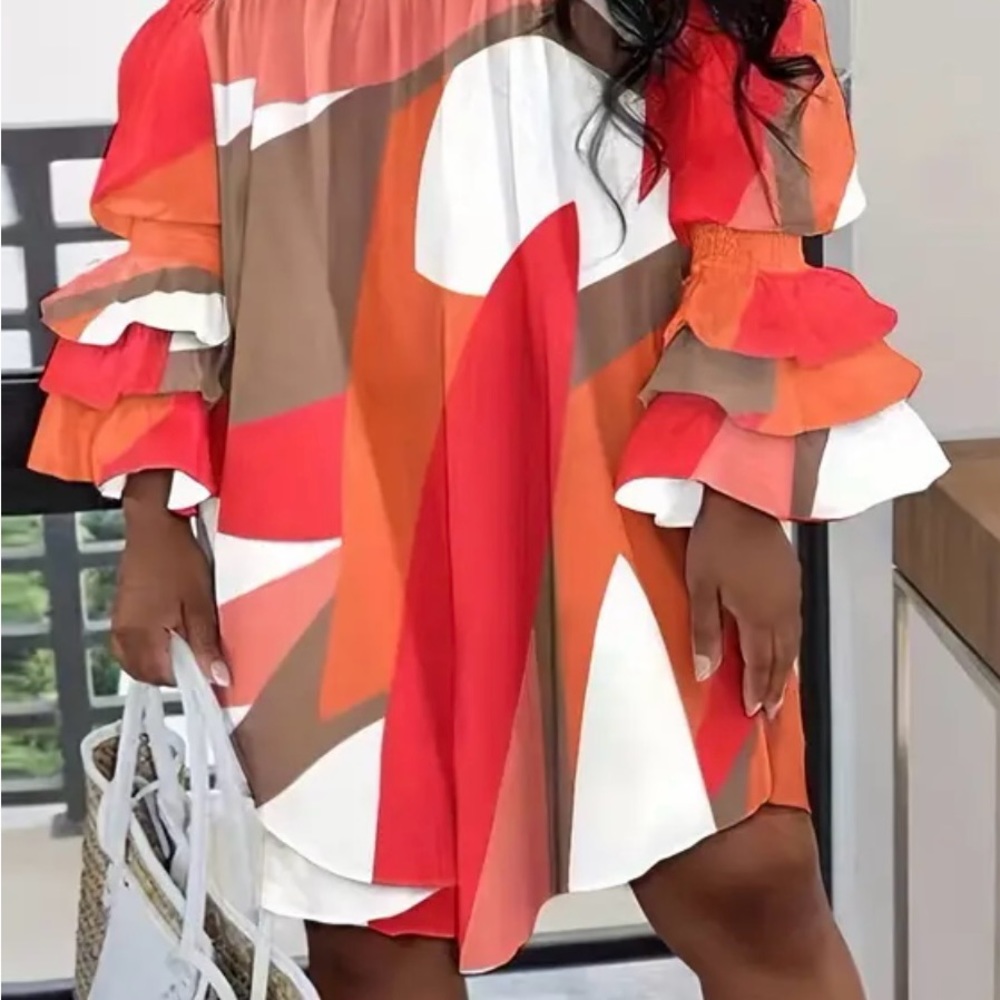 Abstract Print Ruffle Dress - Picture 6 of 7